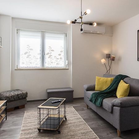 Apartment Retiro พูลา ภายนอก รูปภาพ
